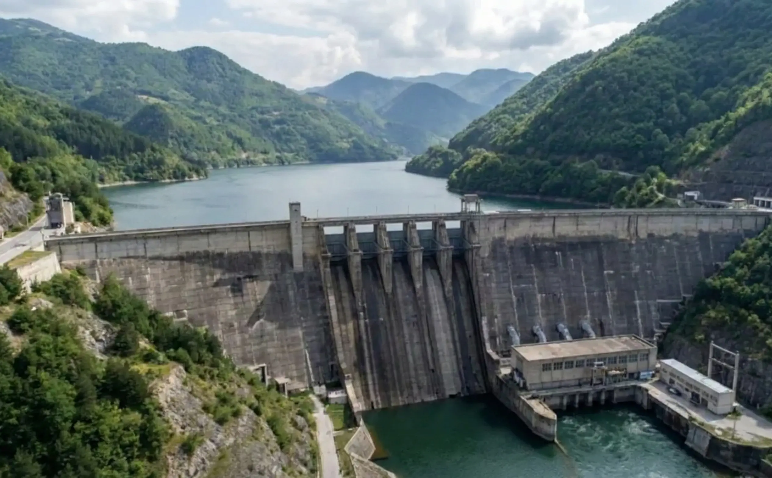 Vjetar Dam